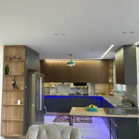 دکوراسیون داخلی خونه پرده کابینت کاغذ و ...|خدمات پیشه و مهارت|صدرا-فارس, فاز ۱|دیوار