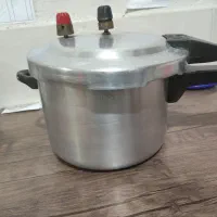 زود پز سالم تمیز.