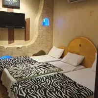 زیارت کربلا با خدمات خوب اقتصادی|تور و چارتر|مشهد, کوه سنگی|دیوار