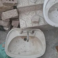 دستشور و روشور  و چهار پایه سنگین