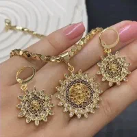 بدلیجات طرح طلا ورساچه