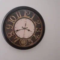 ساعت دیواری