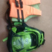 یک جلیقه و کیف نو نو