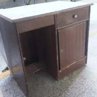 میز تحریر چوبی