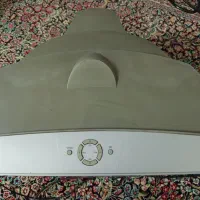2 عدد تلویزیون 21 اینچ و12 عدد پشتی .بخاری