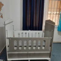 تخت کودک همراه با تشک طبی