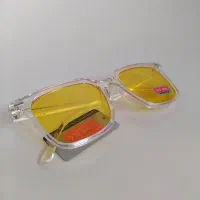 سه عدد عینک آفتابی