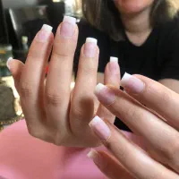 خدمات کاشت و ترمیم ناخن|خدمات آرایشگری و زیبایی|اهواز, مجاهد|دیوار