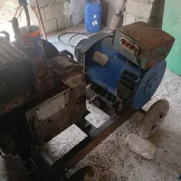 یک عدد ژنراتور برق ۳فاز