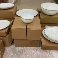 سرویس چینی و قاشق چنگال
