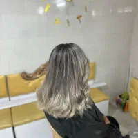 نیازمند ب مدل کوتاهی مو و رنگولایت فیشال و کراتین