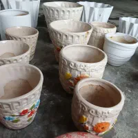 گلدان های سفالی سالم|گل و گیاه طبیعی|لاهیجان, کوی خزر|دیوار