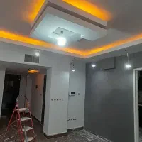 نقاشی ساختمان و طرح کاغذدیواری