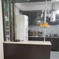 دوعدد اوپن ام دی اف با پایه ی استیل و ویترین|مصالح و تجهیزات ساختمان|رشت, حومه رشت|دیوار