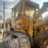 بلدوزر واهاتسو|خودرو سنگین|بومهن, |دیوار