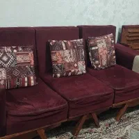 مبل راحتی رنگ زرشکی|مبلمان خانگی و میز عسلی|قدس, شهرقدس|دیوار