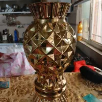 گلدان طلایی در حد نو