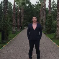 محافظ شخصی و راننده شخصی شما میشم