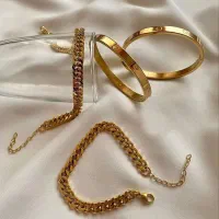 دستبند النگویی کارتیر|بدلیجات|قم, نیروگاه|دیوار