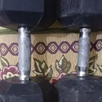 دمبل ۱۵ کیلو هم قیمت ۱۲.۵ کیلو