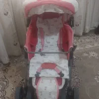 کالسکه بچه.