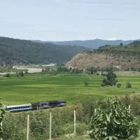 باغ در یکی از بهترین لوکیشن های ایران