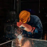 جوشکاری سیار سیراف کنگان عسلویه