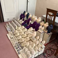 مانکن طلافروشی و بدلیجات