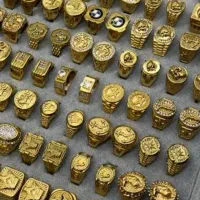 انگشتر رنگ ثابت