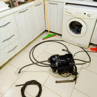 لوله بازکنی کل رشت 24ساعته فعال تضمینی منصف ۱رزان