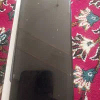 گوشی رسمی نوت ۹اس