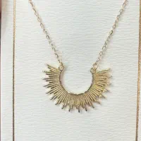 به روز ترین گردنبند های طلا