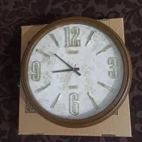 ساعت دیواری