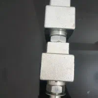 بلوک شیر هیدرولیک لودر کوماتسو 320 (اصل ژاپنی)|ماشین‌آلات صنعتی|تهران, شهرک بعثت|دیوار