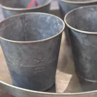 جا گلدانی و ۴گلدان‌فلزی|صنایع دستی و سایر لوازم تزئینی|کرج, گلشهر|دیوار