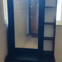 آینه و میز آرایشی