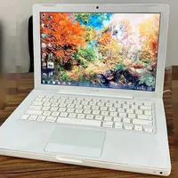 لپ تاپ اپل مک بوک سالم و تمیز در حد نو