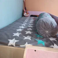 تخت دو طبقه