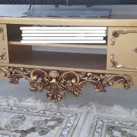 میز تلویزیون سلطنتی