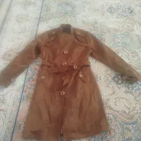 بارونی نوی نو تن نشده و مقنعه نو رنگ مشکی توسی