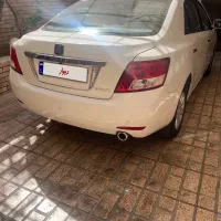 اریو اتوماتیک مدل ۱۴۰۰