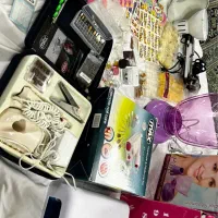 فروش وسایل کاشت ناخن|آرایشی، بهداشتی، درمانی|شیراز, شهرک ولیعصر|دیوار