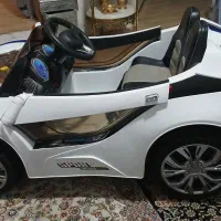 ماشین شارژی دو موتوره ریموت دار باتری فابریک