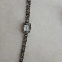 ساعت و انگشترهای نقره ی شیک