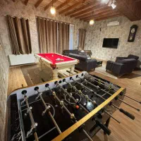 ویلا استخردار با جکوزی (میزبیلیارد)|اجارهٔ کوتاه‌مدت ویلا و باغ|رشت, گلسار|دیوار