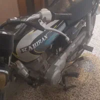 فروش  موتور سیکلت پیشرو  مدل ۸۳