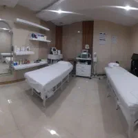 واگذاری یافروش کلیه تجهیزات مرکز پوست وزیبایی لیزر