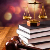 استخدام وکیل یا مشاور حقوقی جهت پیگیری پرونده ها