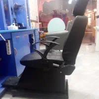 صندلی اصلاح و ماشین اصلاح