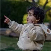 پرستار کودک ۳ ساله